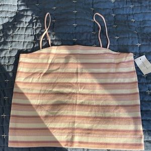 American eagle tank top, SIZE Medium, thin straps.